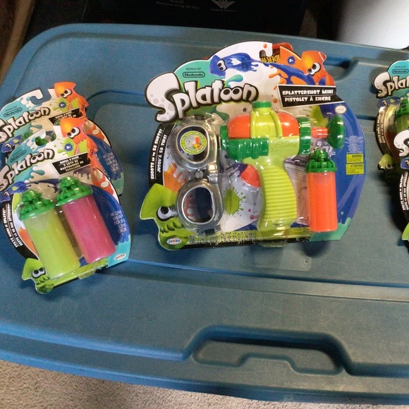 Toy. Nintendo SPLATOON Gun - Picture 2 of 2